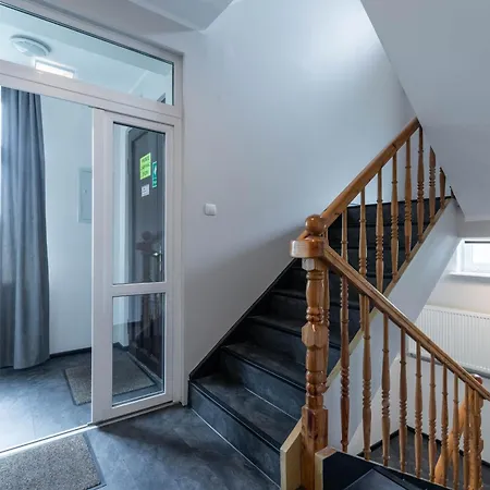 Dom Pracy Tworczej Bed & Breakfast *