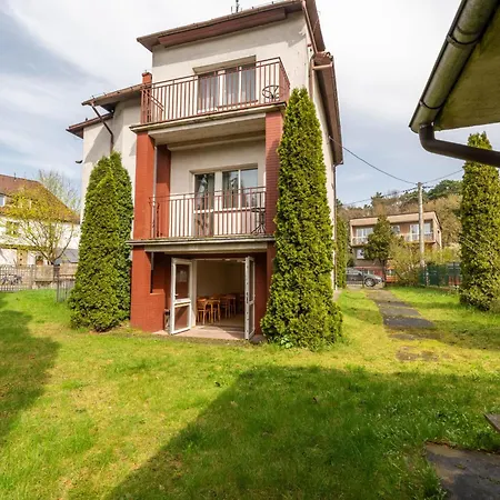 Bed and breakfast Dom Pracy Twórczej 3*